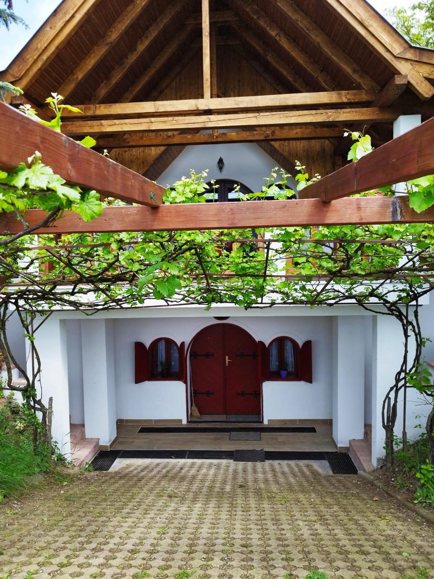 Klára Vendégház Badacsonyörs Exterior foto